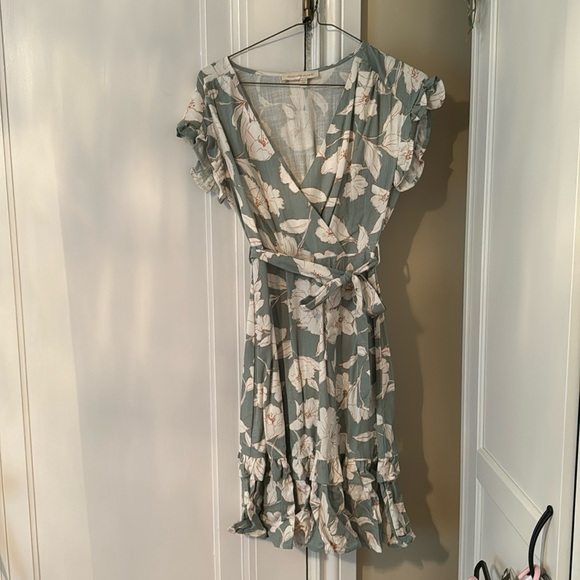 Monteau wrap dress - Picture 1 of 3